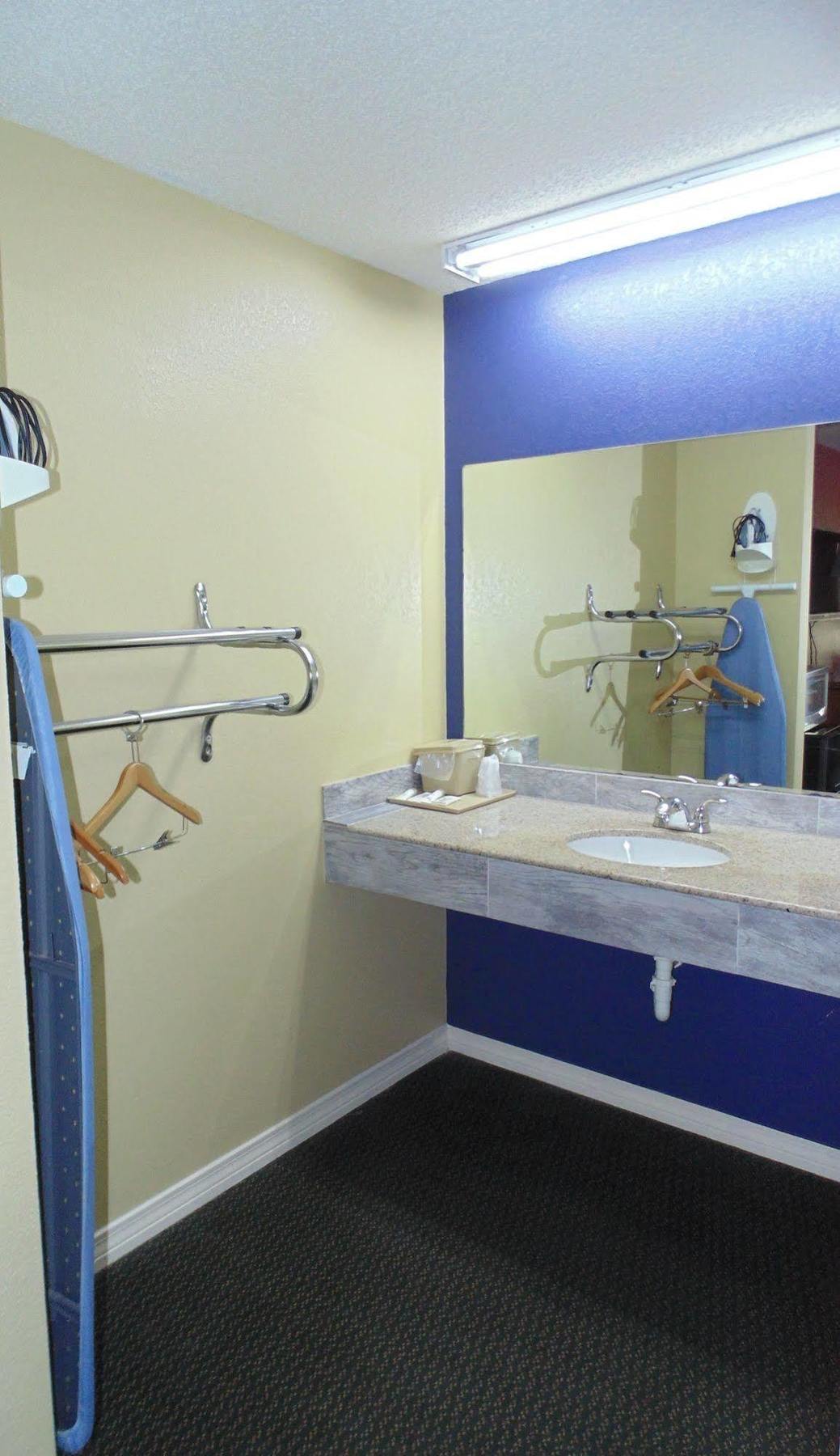 Log Cabin Inn Bay Minette ภายนอก รูปภาพ