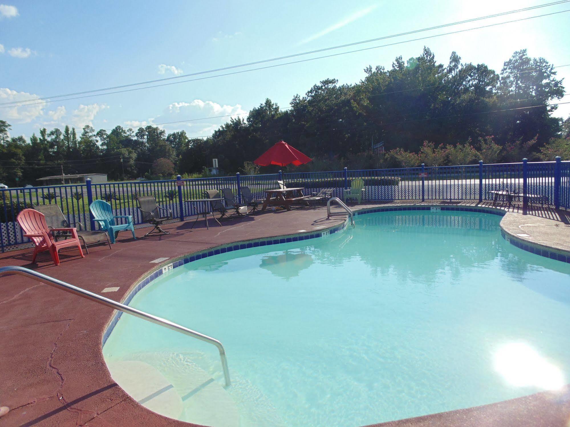 Log Cabin Inn Bay Minette ภายนอก รูปภาพ