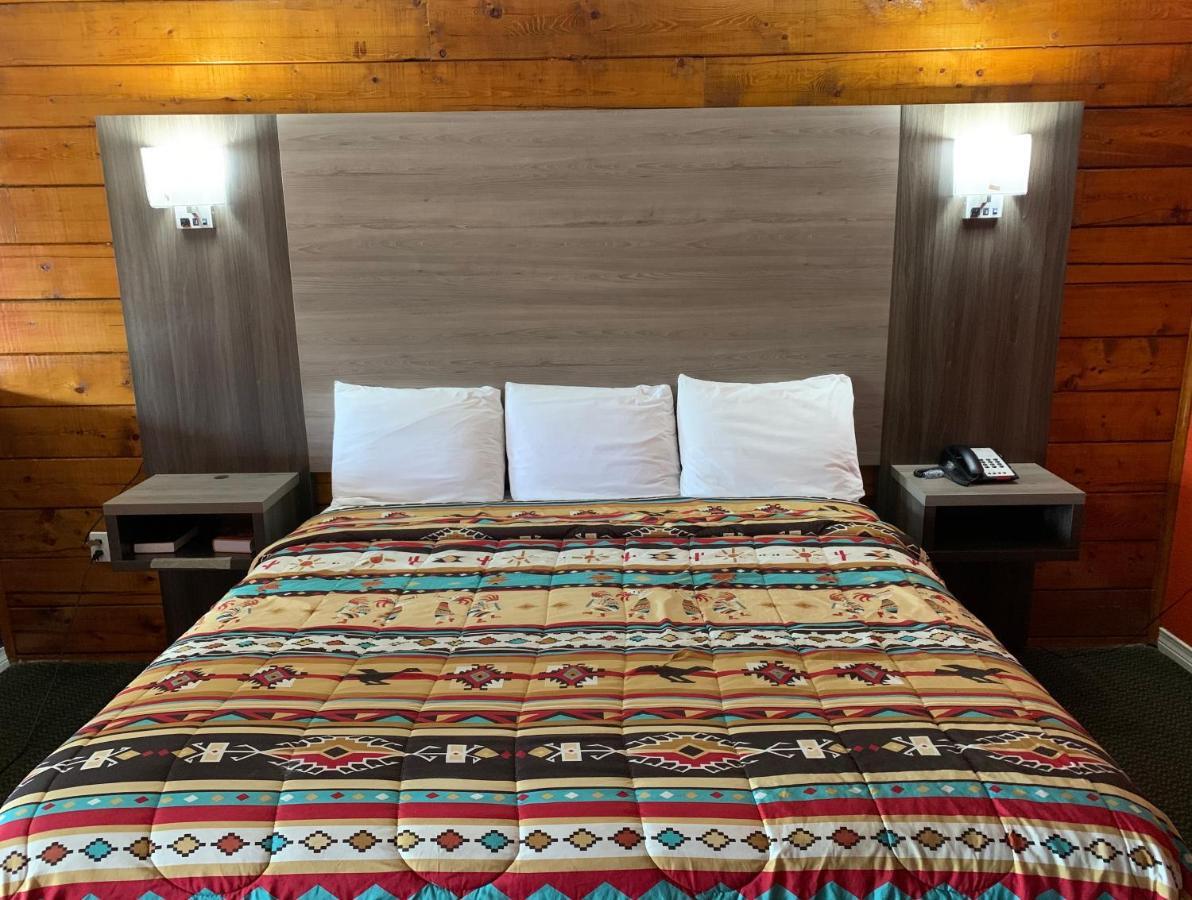 Log Cabin Inn Bay Minette ภายนอก รูปภาพ